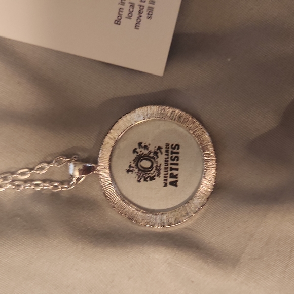 Necklace - Picture 3 of 7